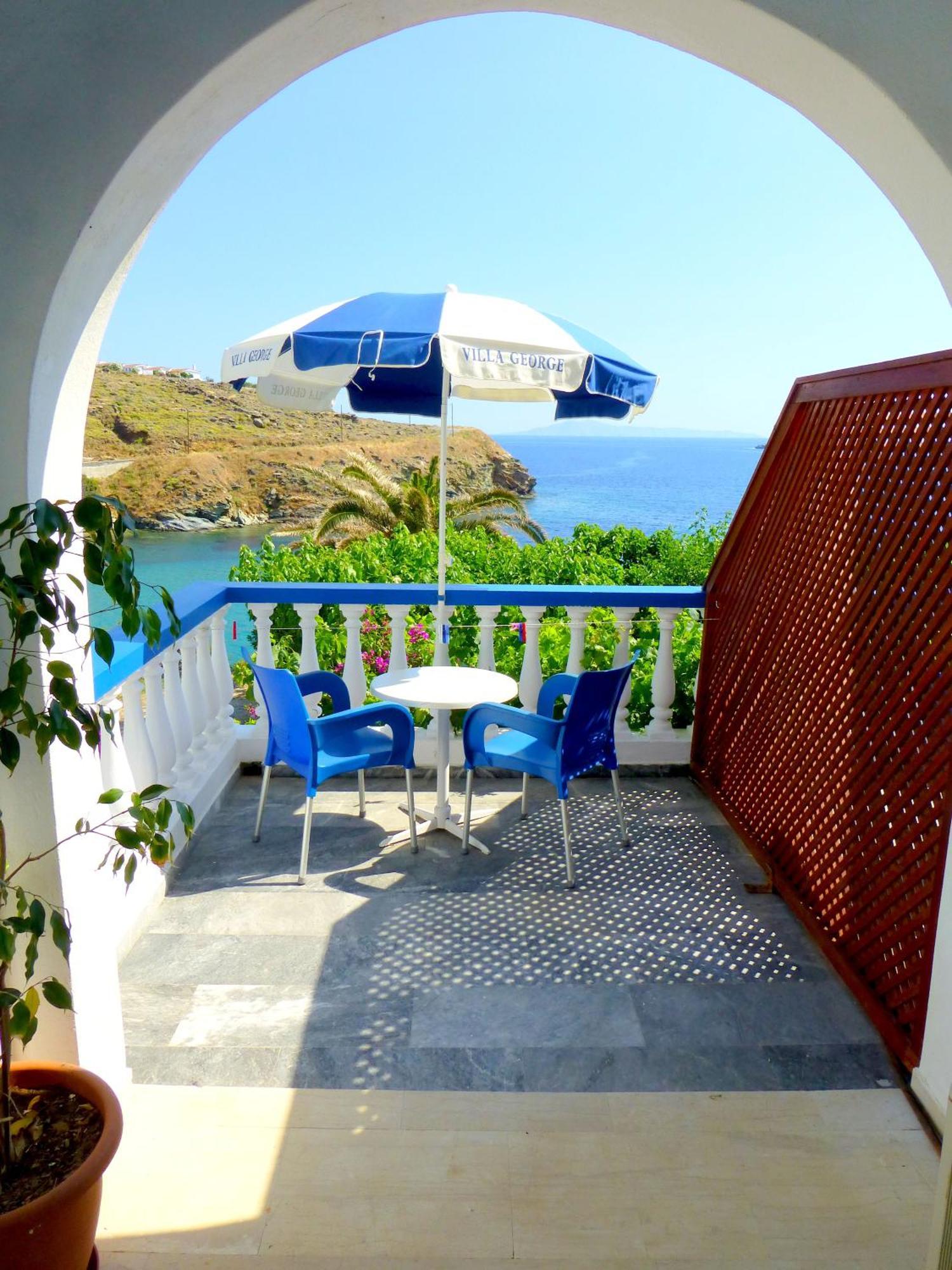 Villa George Batsíon Exterior foto