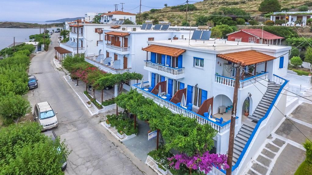 Villa George Batsíon Exterior foto